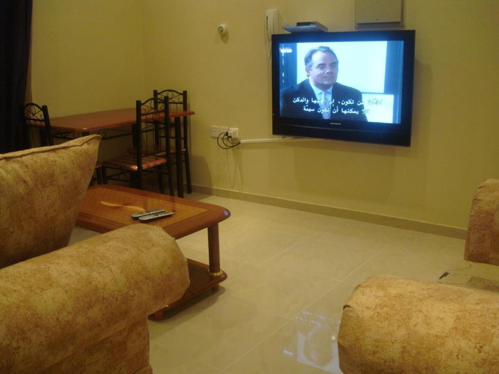 Red Tower Furnished Apartments Mahboula Стая снимка