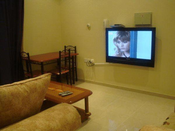 Red Tower Furnished Apartments Mahboula Екстериор снимка